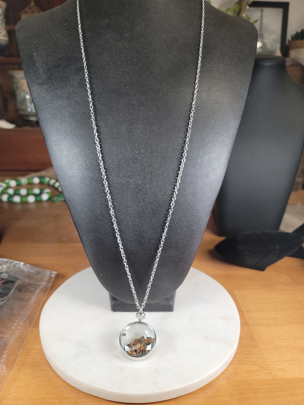 paparazzi Silver Clear Glass Shaker Necklace with Brown Accent Stones